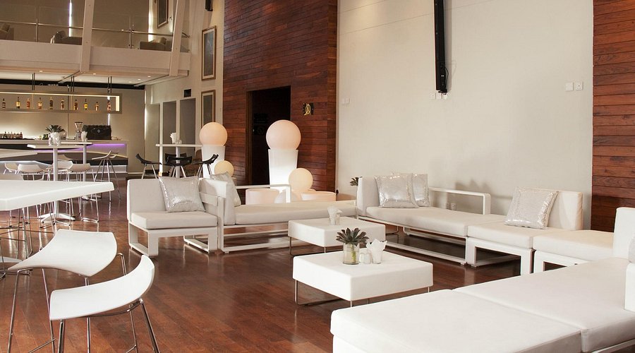 Coffee Republik Avondale